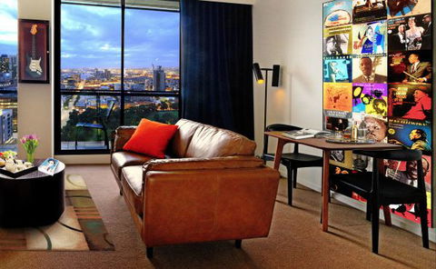 The Jazz Corner Hotel - Accommodation Gold Coast 4