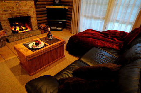 Ti-Tree Village Ocean Grove - Accommodation Gold Coast 4