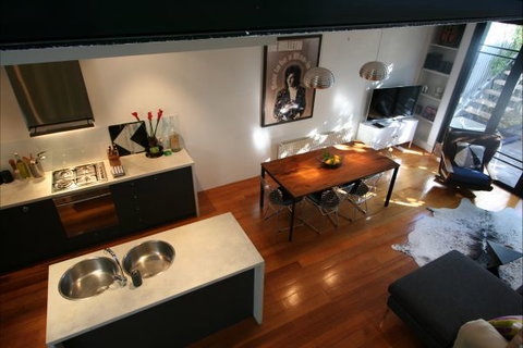 Two Five Zero / Richmond - Accommodation Gold Coast 3