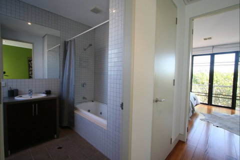 Two Five Zero / Richmond - Accommodation Gold Coast 7
