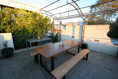 Two Five Zero / Richmond - Accommodation Gold Coast 9