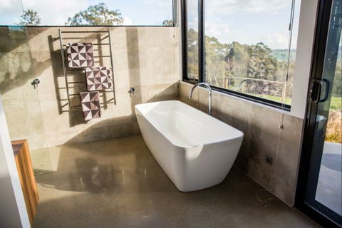 Vivere Retreat - Accommodation Gold Coast 3