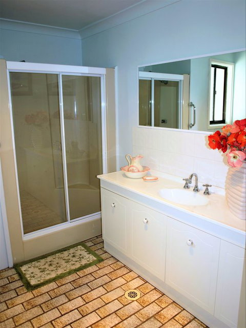 Waratah Cottage - Accommodation Gold Coast 4