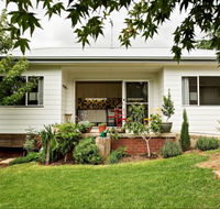 Young Garden Retreat - Accommodation Gold Coast
