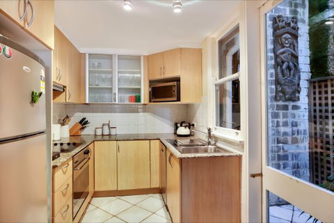 Carlson Terrace - Accommodation Gold Coast 5