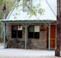 Caves Road Chalets - Accommodation Gold Coast