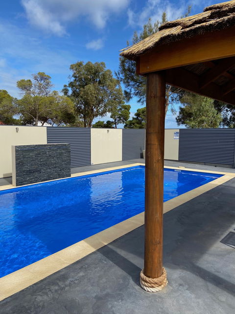 Ceduna Foreshore Caravan Park - Gold Coast 4U 1