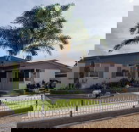 Chrissie's Palace - Accommodation Gold Coast