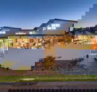 Clique Two - Accommodation Gold Coast