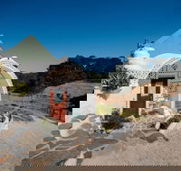 Earthship Ironbank - Gold Coast 4U