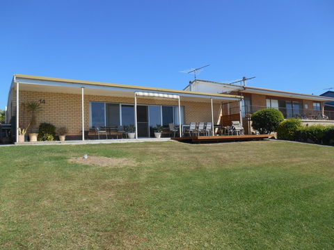Edith's - Accommodation Gold Coast 8