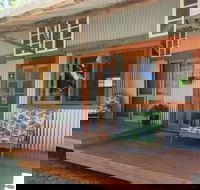Fig Tree Retro Studio - Accommodation Gold Coast