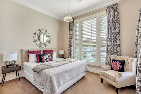 Grandview Accommodation - The Elm Tree Apartments - Accommodation Gold Coast 6