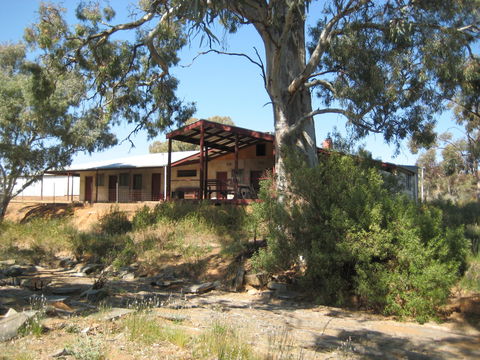 Gum Creek Shearer's Quarters - Accommodation Gold Coast 1