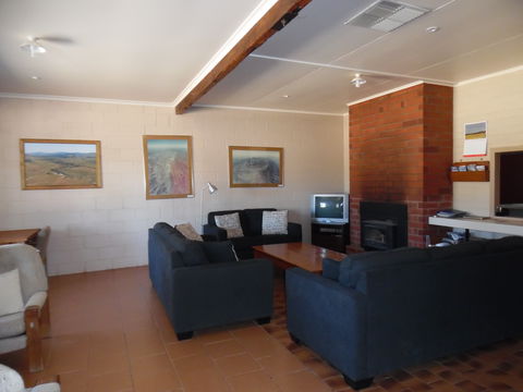 Gum Creek Shearer's Quarters - Accommodation Gold Coast 3