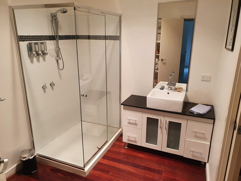 Huntly Lodge - Accommodation Gold Coast 3