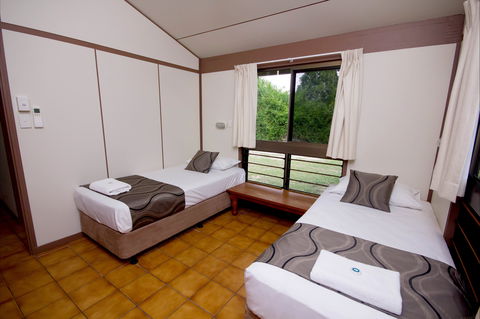 Montes Reef Resort - Accommodation Gold Coast 6