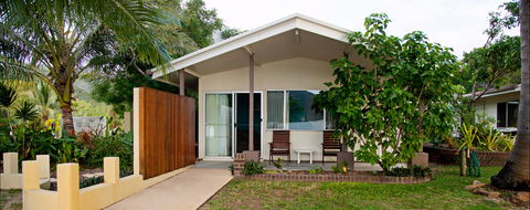 Montes Reef Resort - Accommodation Gold Coast 8