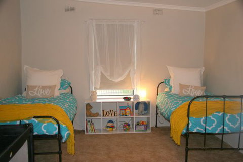 No.72 - Accommodation Gold Coast 2