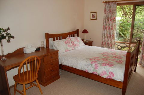 Gisborne BnB Peonies And Pomegranates  - Accommodation Gold Coast 2