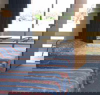 Red Cedars Motel - Gold Coast 4U