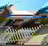 Robina Bathurst Self Contained Accommodation - Gold Coast 4U
