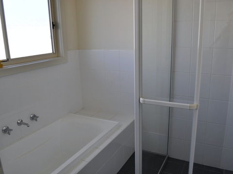 The Dwicke - Accommodation Gold Coast 8
