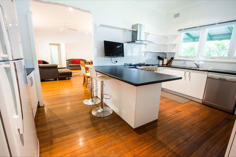 The Retreat Port Stephens - Gold Coast 4U 2