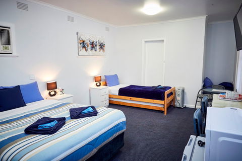 Wattle Grove Motel And Villa - Accommodation Gold Coast 3