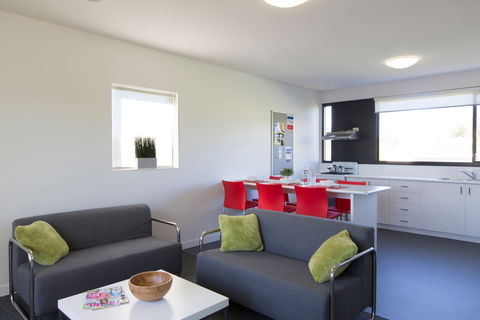 Western Sydney University Village Campbelltown - Accommodation Gold Coast 2