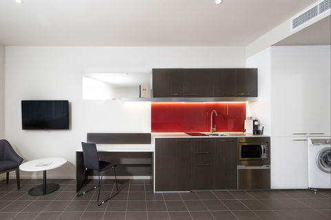 Abode Woden - 1 Gold Coast 2