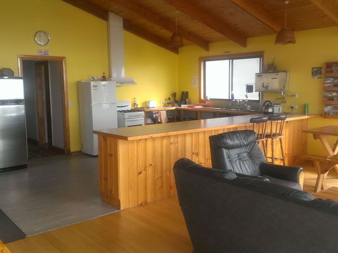 Bridport Seaside Lodge - Accommodation Gold Coast 4