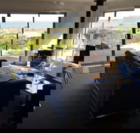 Coorong Waterfront Retreat - Gold Coast 4U