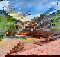 Crisp Street Cottage - Accommodation Gold Coast