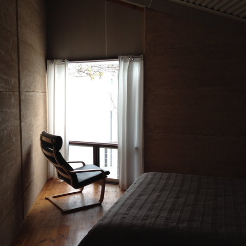 Doi's Ocean Front Apartment - Accommodation Gold Coast 2