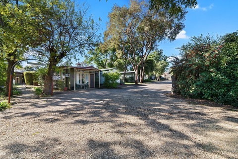 Everton Caravan And Tourist Park - Accommodation Gold Coast 6