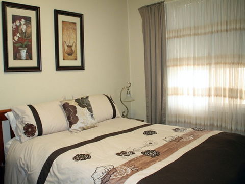 Explorers - Accommodation Gold Coast 5