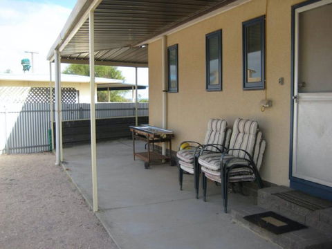 Hardwicke Beach House - Accommodation Gold Coast 9