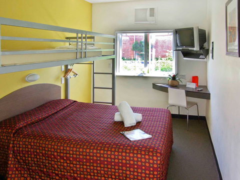 Ibis Budget - Perth Airport - 1 Gold Coast 1