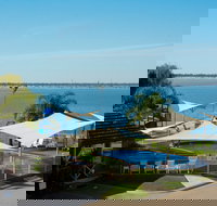 Lake Edge Resort - Accommodation Gold Coast