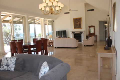 L'Oliveraie - Accommodation Gold Coast 9