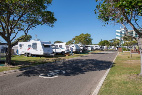 Maroochydore Beach Holiday Park - Accommodation Gold Coast 2