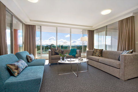 Pacific Suites Canberra - Accommodation Gold Coast 2