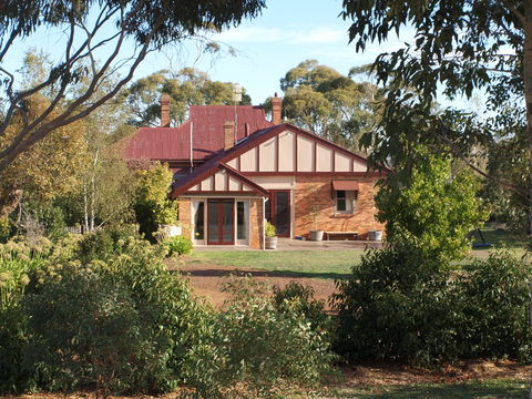 Pierrepoint Wines Bed & Breakfast - Accommodation Gold Coast 0