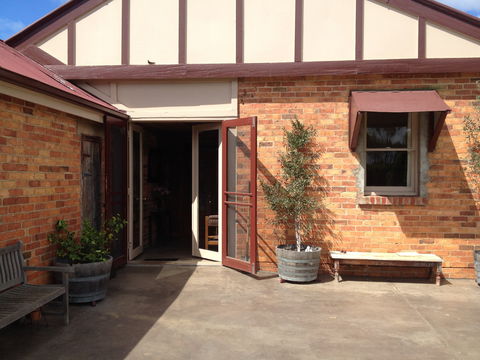 Pierrepoint Wines Bed & Breakfast - Accommodation Gold Coast 5