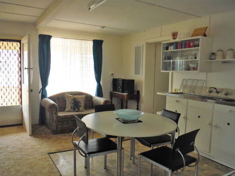 Polly's Shack - Accommodation Gold Coast 1