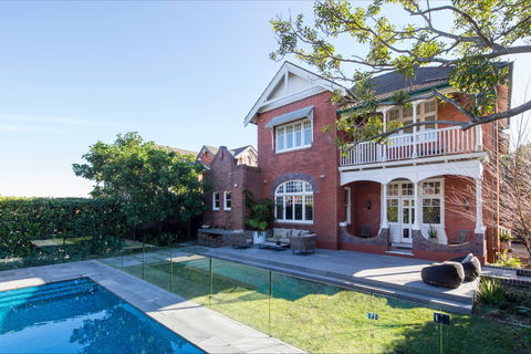 Randwick Manor - Accommodation Gold Coast 0