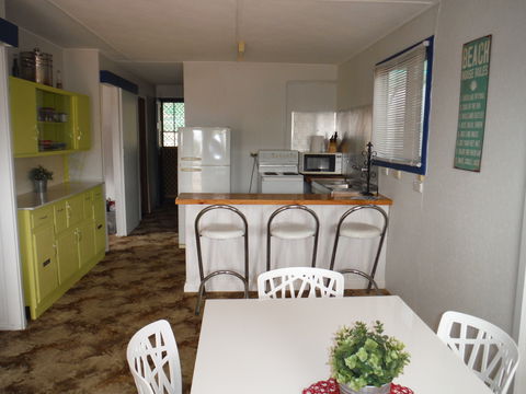 Restashore - Accommodation Gold Coast 2