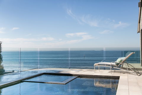 RT Edgar Flinders - Accommodation Gold Coast 0