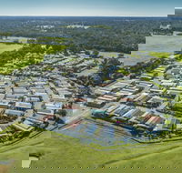 Serpentine Falls Tourist Village - Accommodation Gold Coast